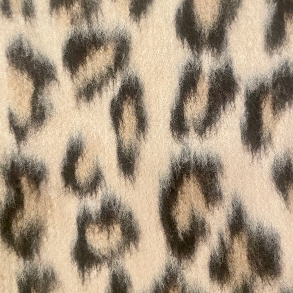 Zara Leopard Fleece Pullover - Picture 4 of 5